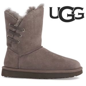 NEW UGG Constantine Genuine Shearling Lined Boot